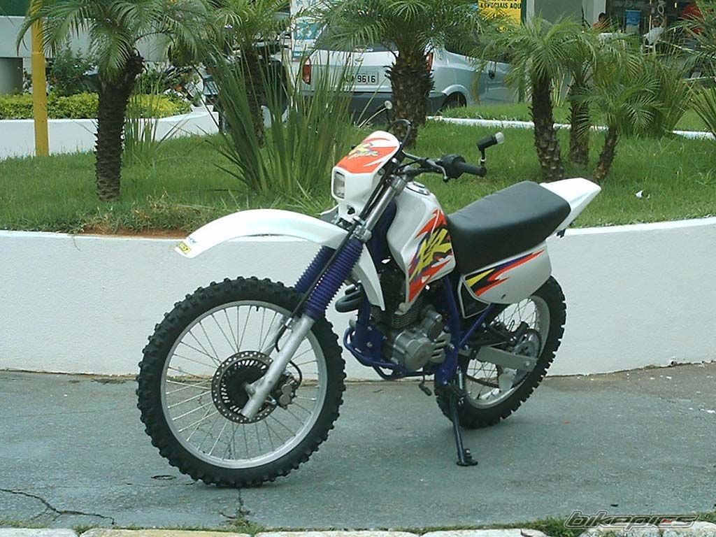 1994 HONDA XR 200 | Picture 1607930 motorcycle photo