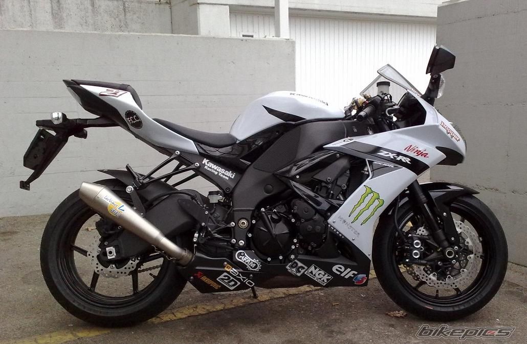 2009 KAWASAKI ZX 10R | Picture 1608150 motorcycle photo