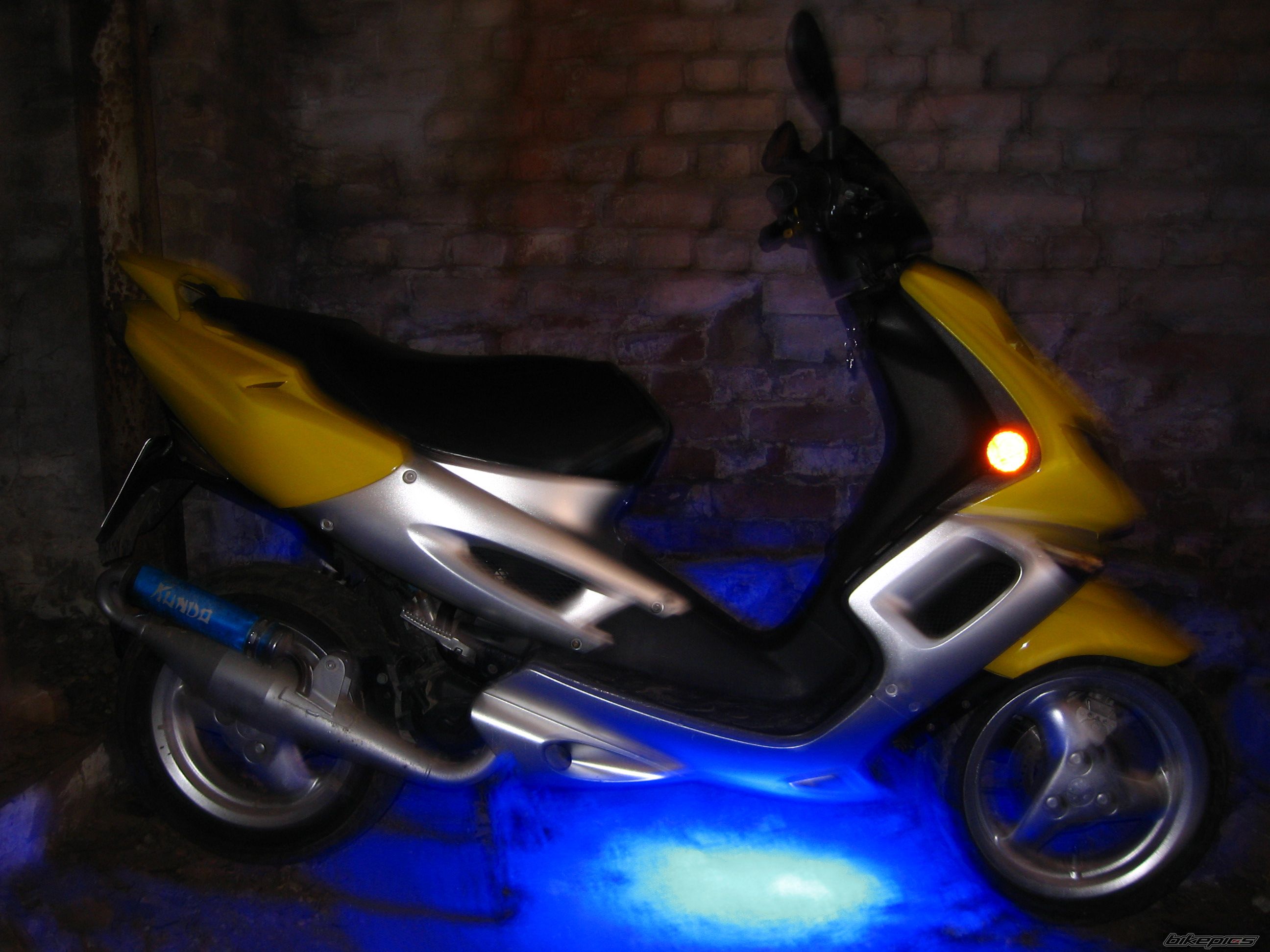 2000 PEUGEOT SPEEDFIGHT2 50 | Picture 1609089 motorcycle photo