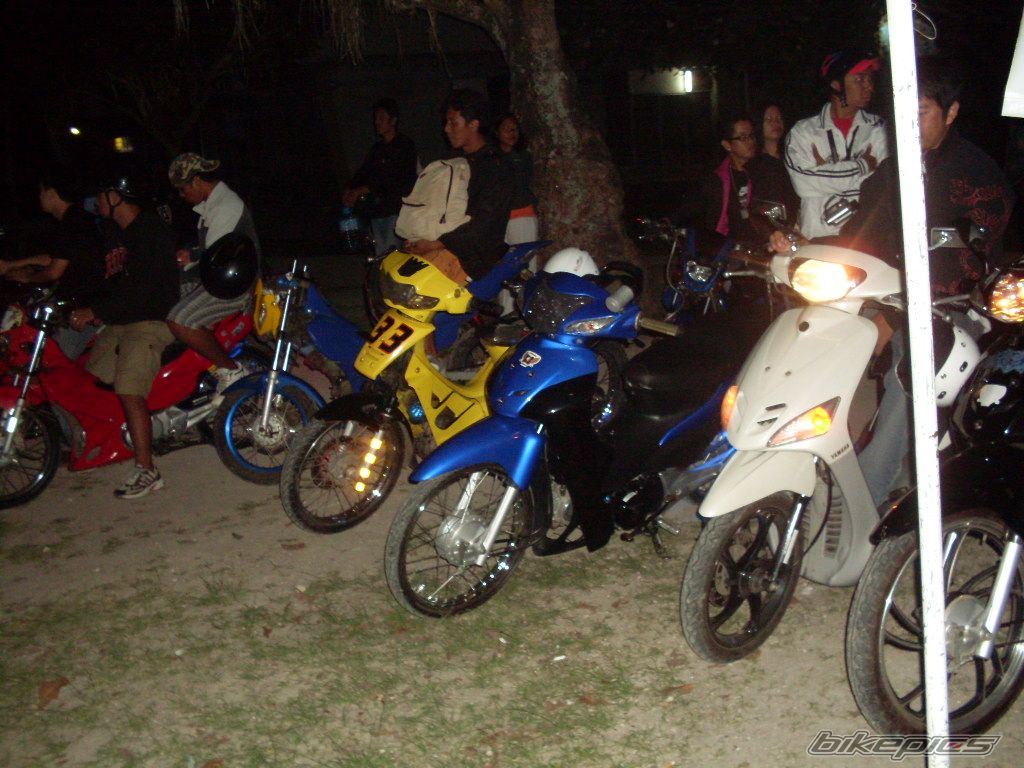 2009 YAMAHA MIO | Picture 1611843 motorcycle photo