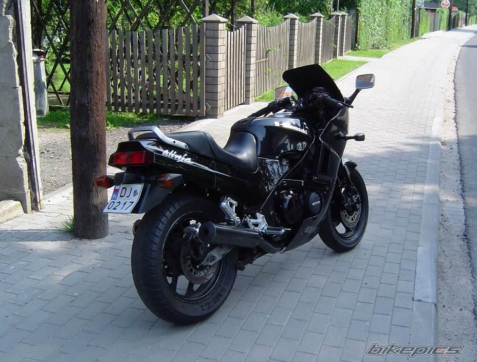 1990 KAWASAKI GPZ 600 | Picture 1612390 motorcycle photo