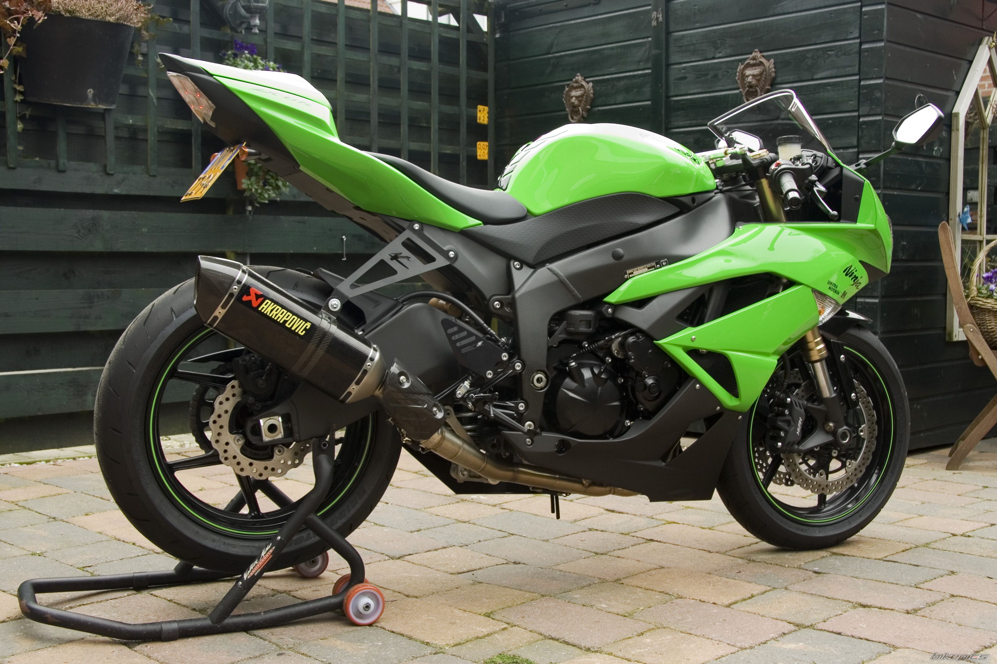 2009 KAWASAKI ZX 6R | Picture 1614998 motorcycle photo