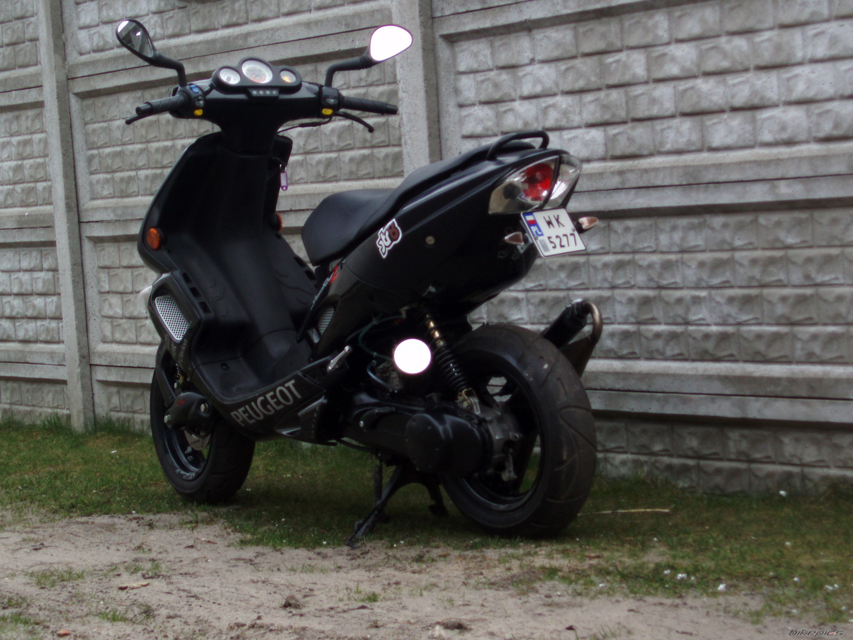 2009 PEUGEOT SPEEDFIGHT2 50 | Picture 1616035 motorcycle photo