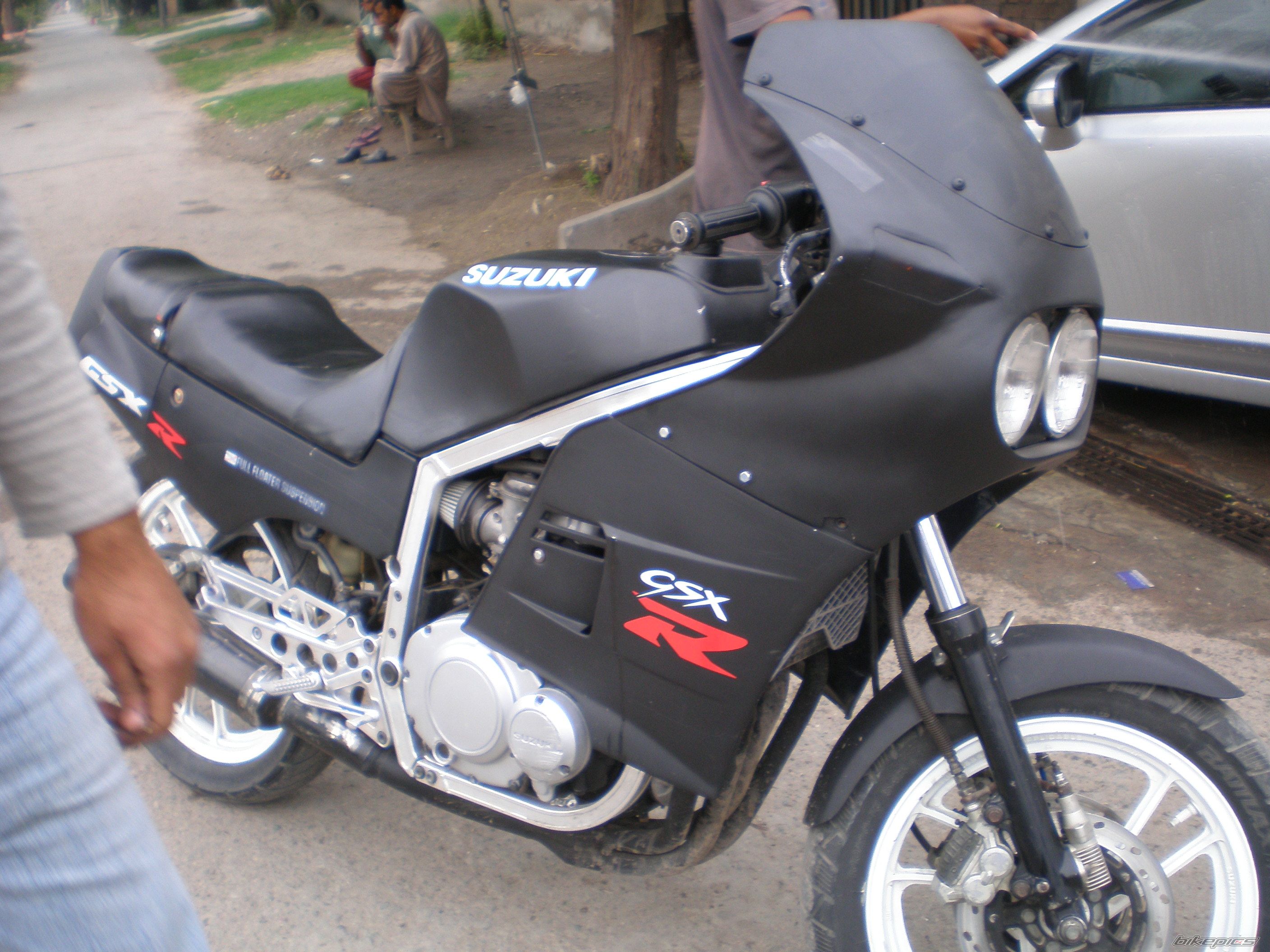 1984 SUZUKI GSX R 400 | Picture 1616100 motorcycle photo