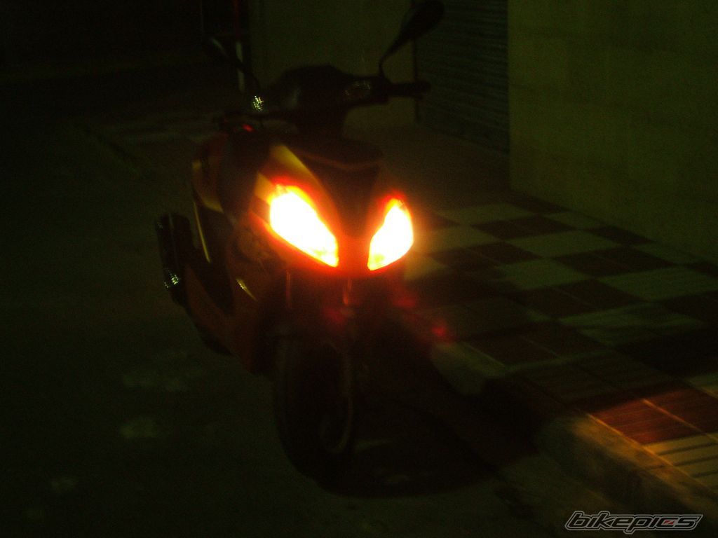 2008 APRILIA SR 50 | Picture 1616192 motorcycle photo