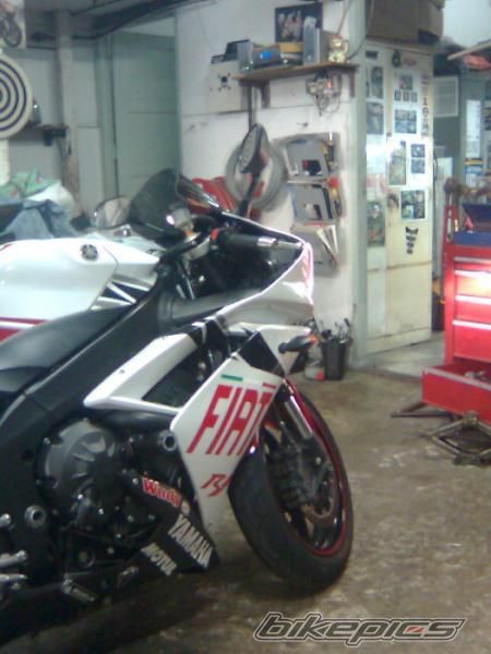 2008 YAMAHA YZF R1 | Picture 1616562 motorcycle photo