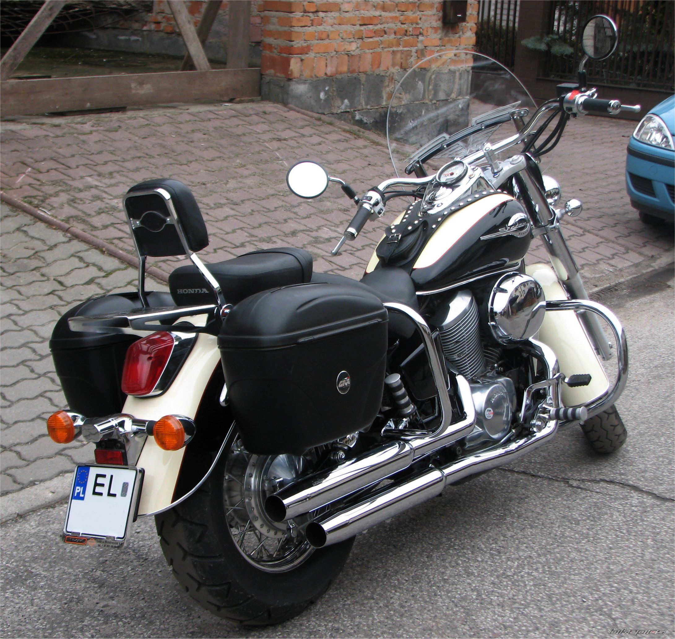 2002 HONDA 750 ACE | Picture 1617944 motorcycle photo