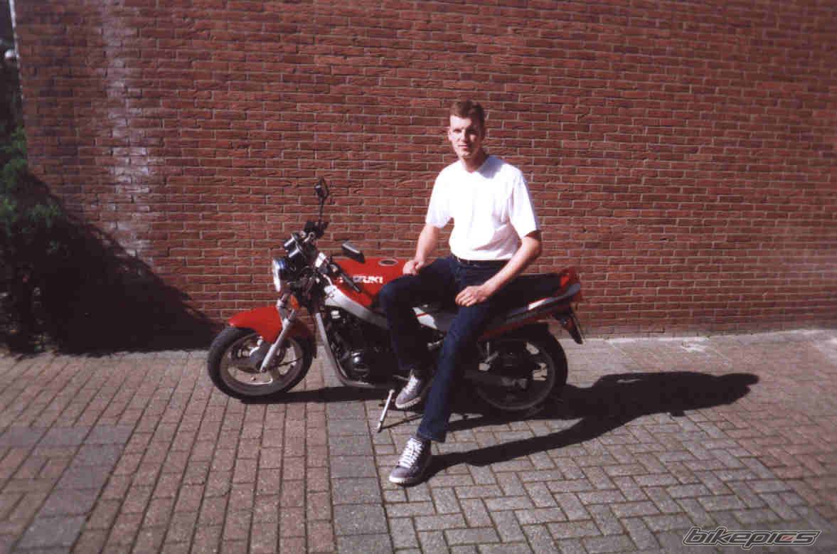 1990 SUZUKI GS 500 | Picture 16202 motorcycle photo
