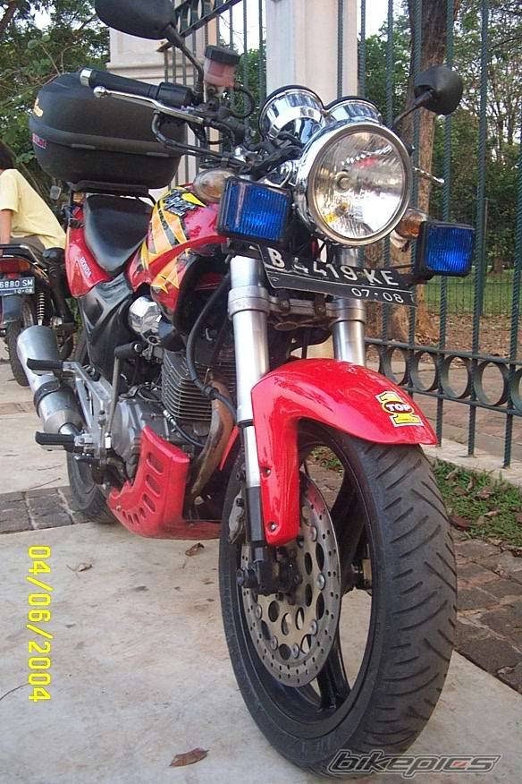 2003 ASTRA HONDA TIGER 2000 | Picture 162214 motorcycle photo