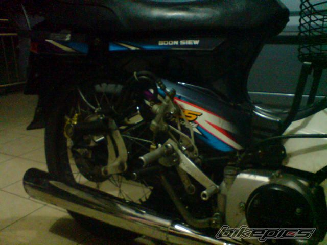 2004 HONDA EX5 DREAM | Picture 1622561 motorcycle photo