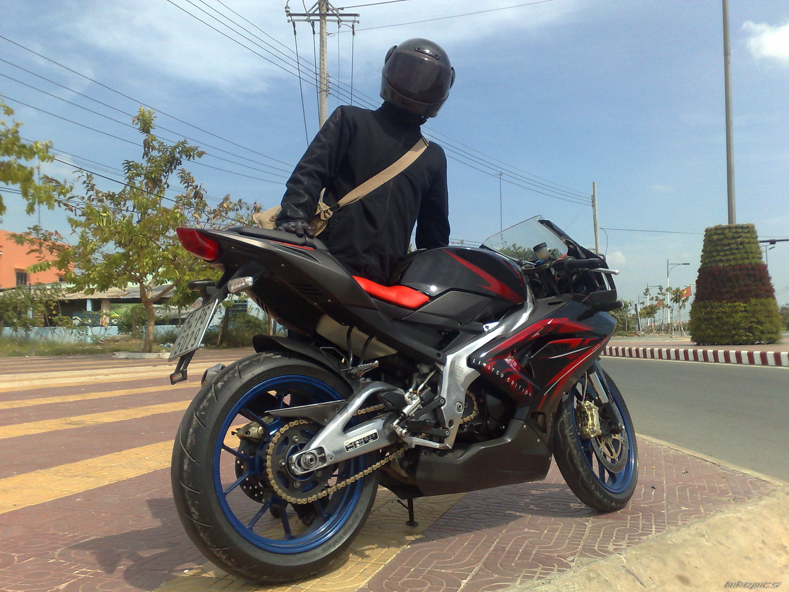 2007 APRILIA RS 125 | Picture 1624989 motorcycle photo