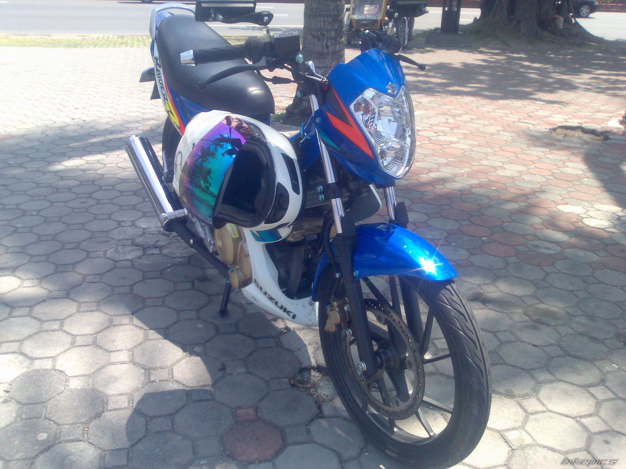 2008 SUZUKI RAIDER 150 | Picture 1625000 motorcycle photo