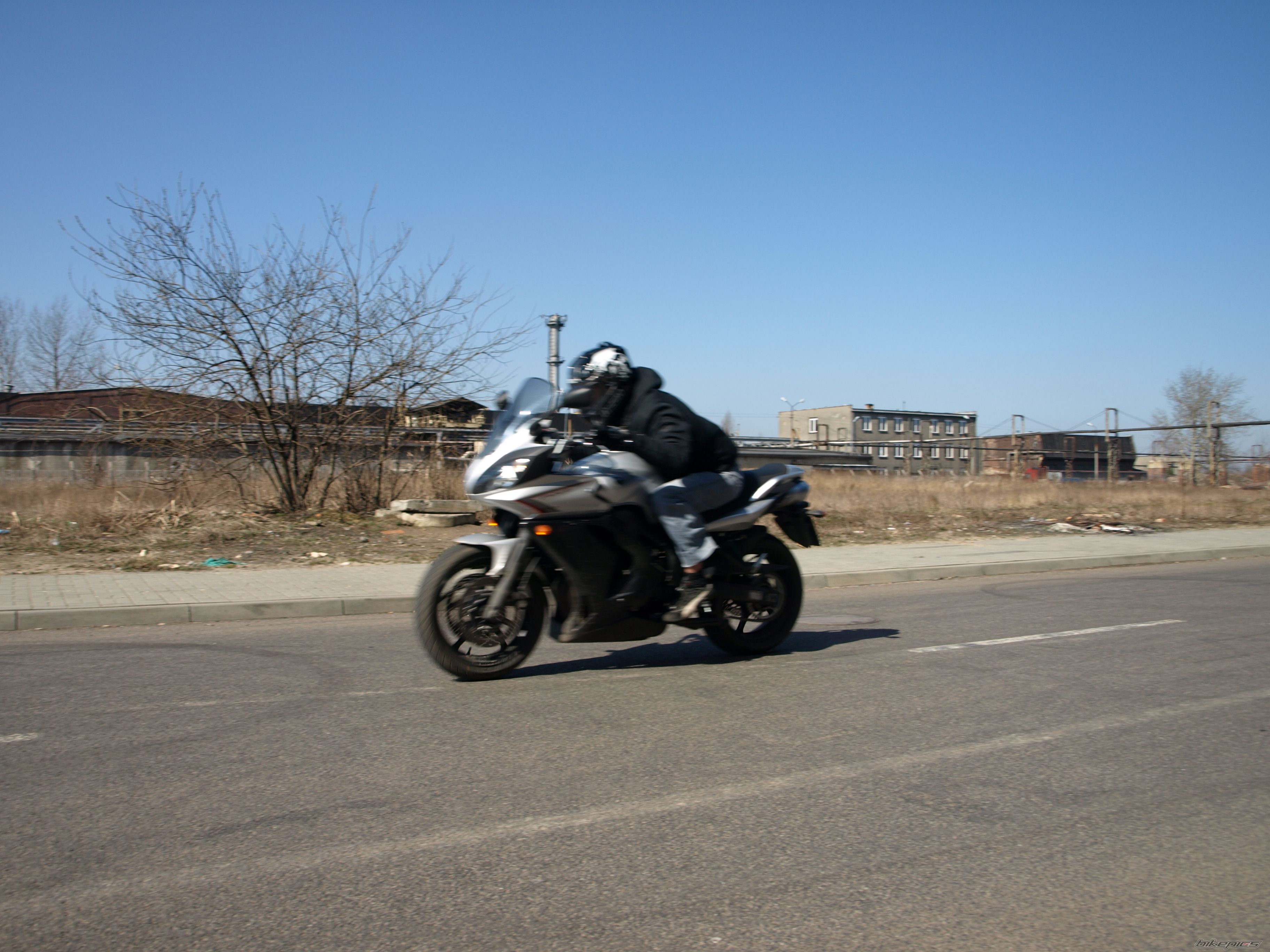 2008 YAMAHA FZ6 FAZER | Picture 1625082 motorcycle photo