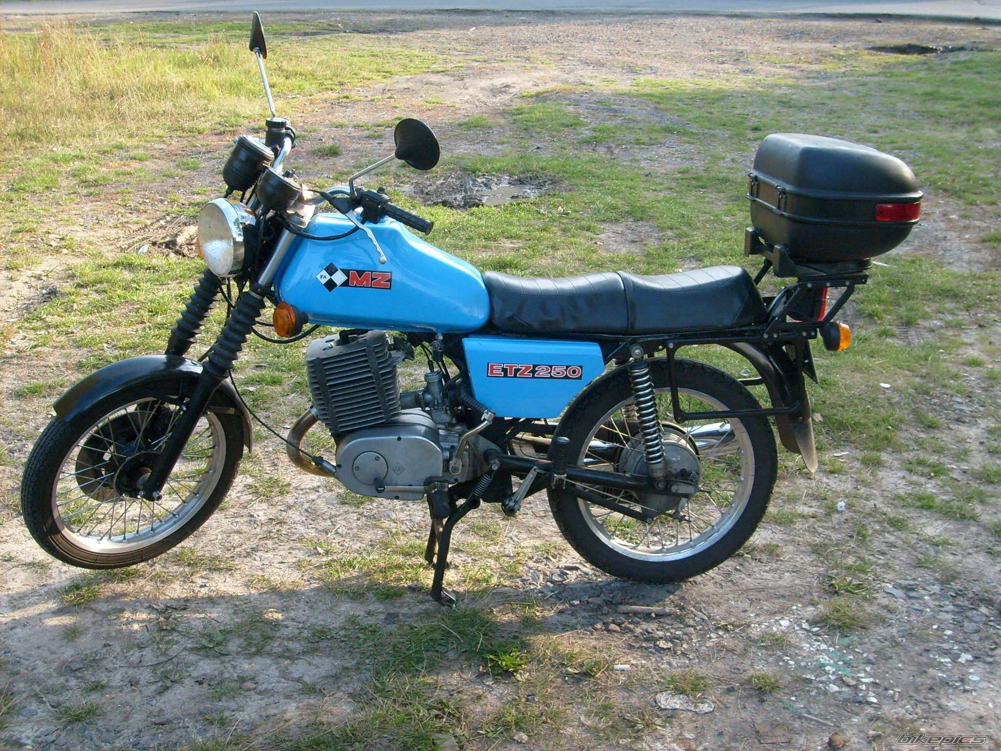 1989 MZ ETZ 250 | Picture 1626020 motorcycle photo