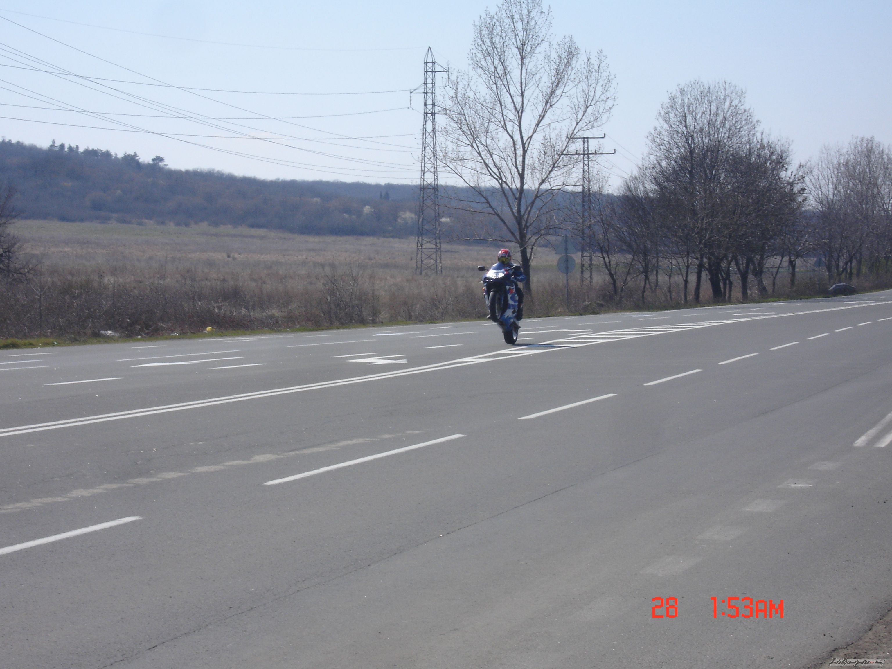 2000 SUZUKI GSX R 750 | Picture 1626608 motorcycle photo