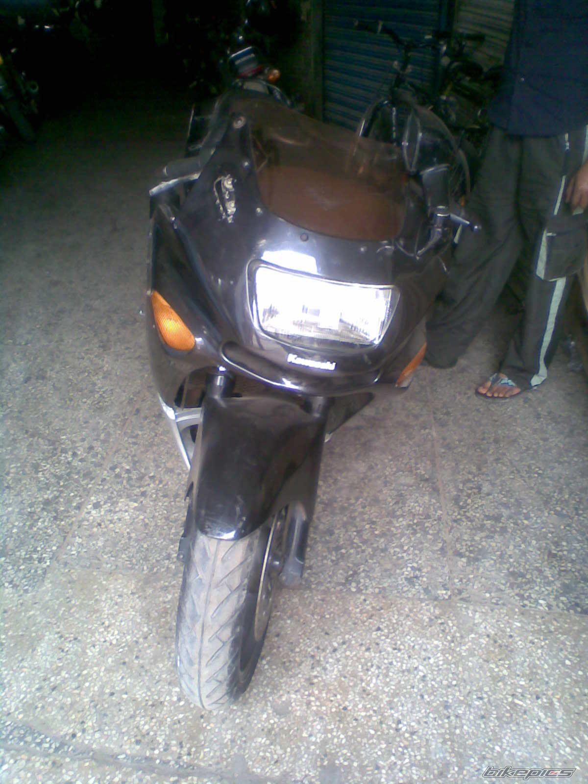 1991 KAWASAKI ZZR 400 | Picture 1626911 motorcycle photo
