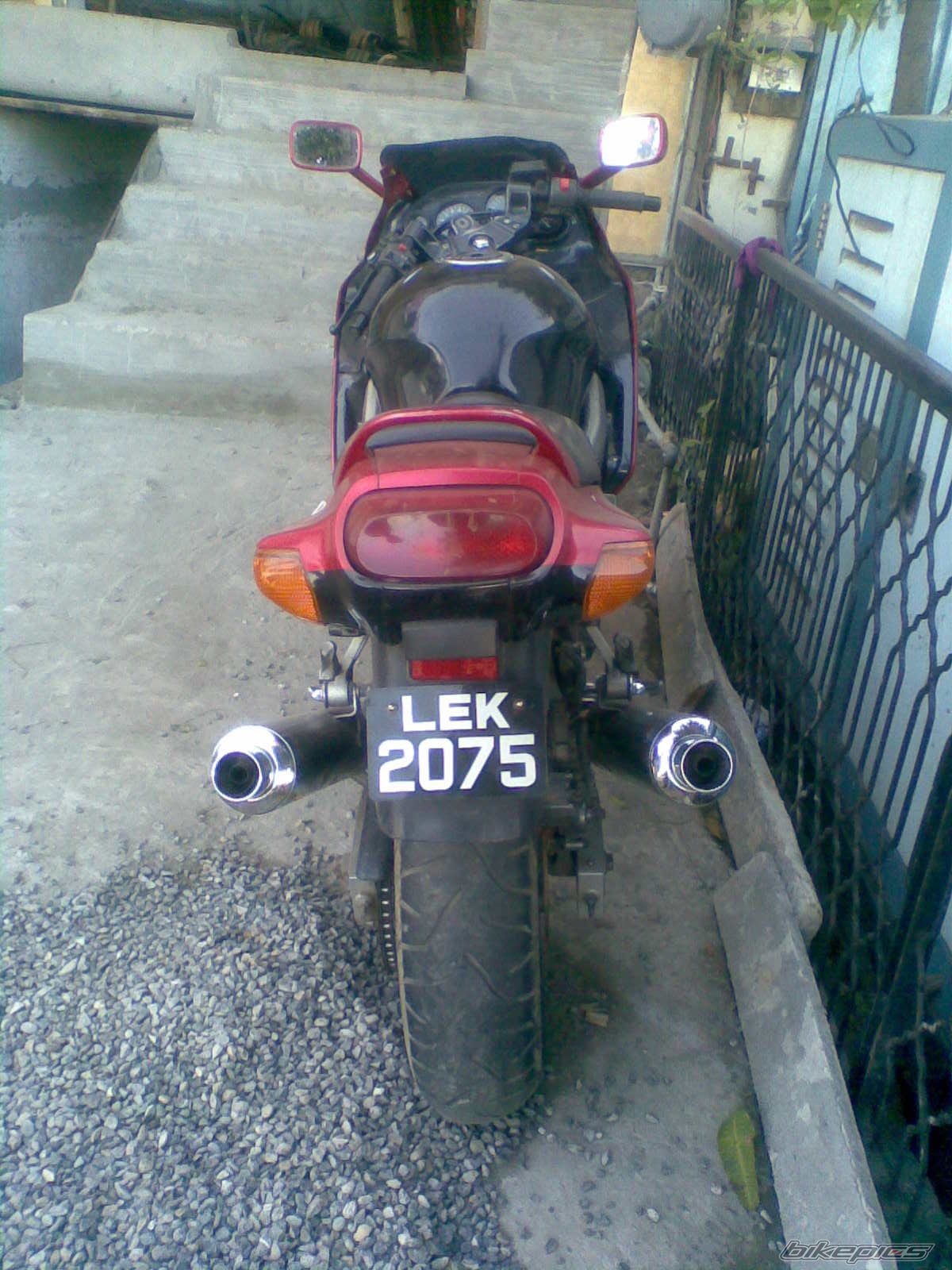 1990 KAWASAKI ZZR 400 | Picture 1626929 motorcycle photo