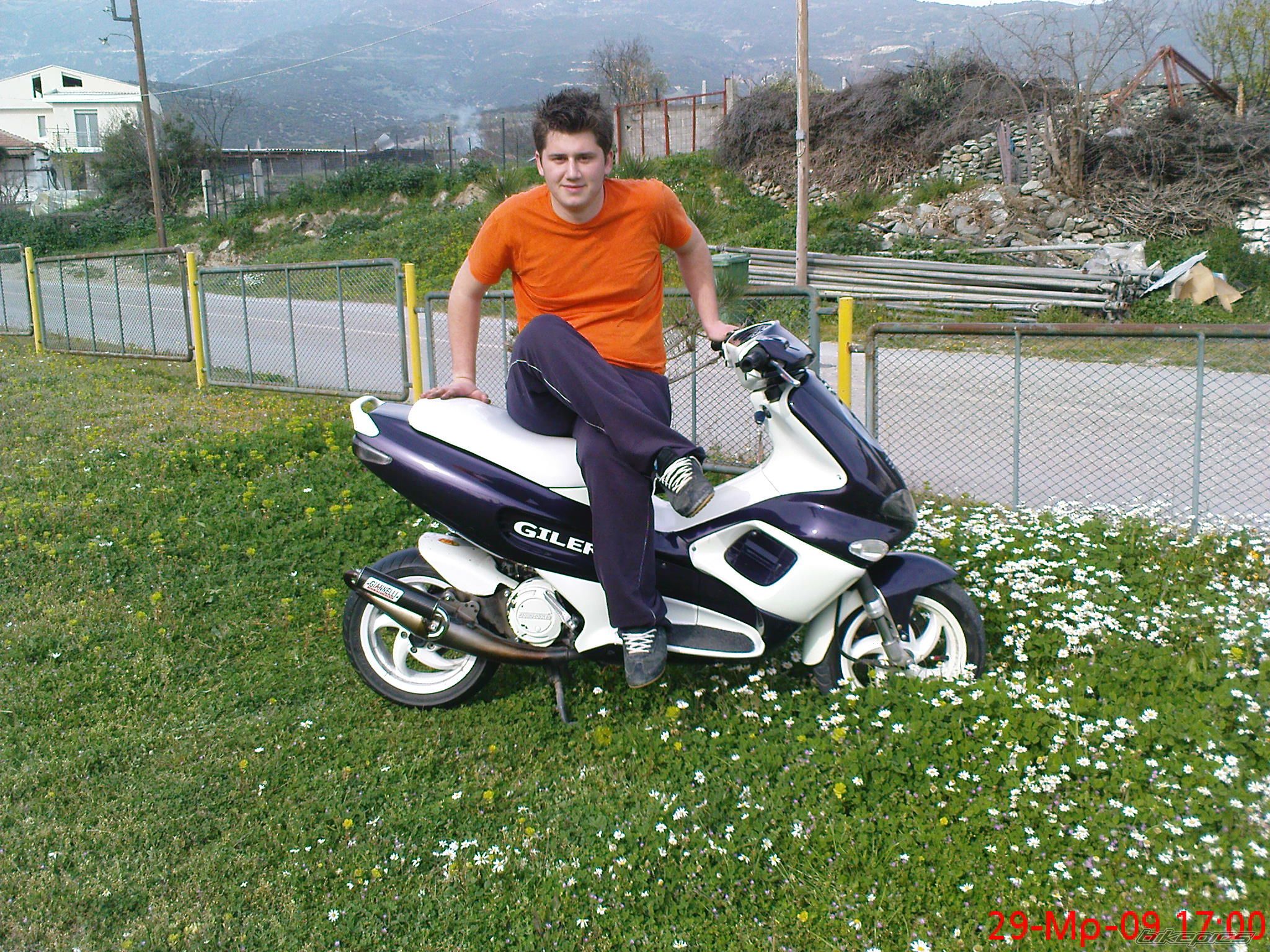 2009 GILERA RUNNER 180 FXR | Picture 1627087 motorcycle photo