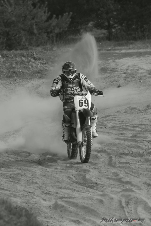 2001 HONDA CR 125 | Picture 1627542 motorcycle photo
