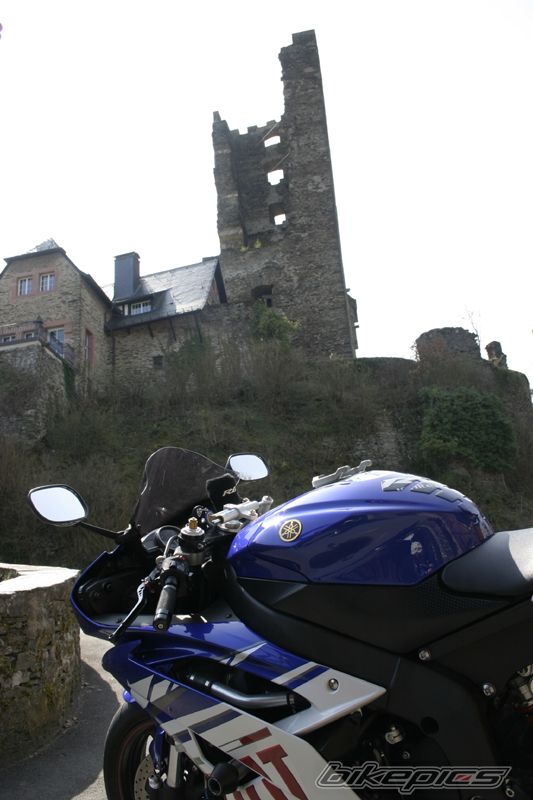 2008 YAMAHA YZF R6 | Picture 1629429 motorcycle photo