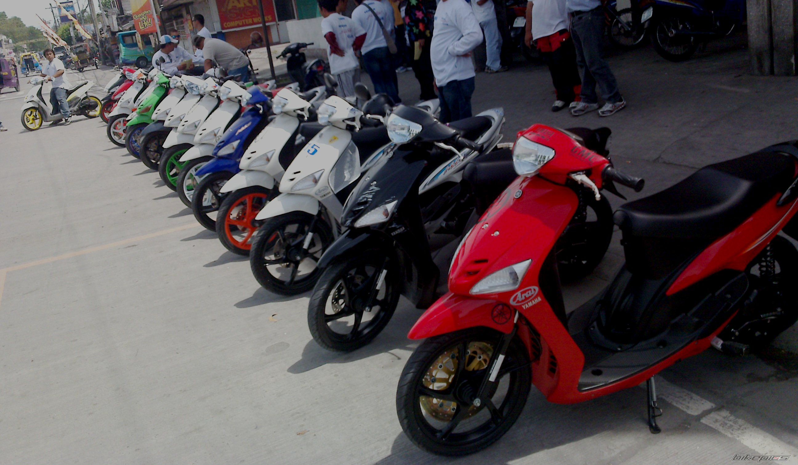 2009 YAMAHA MIO | Picture 1629969 motorcycle photo
