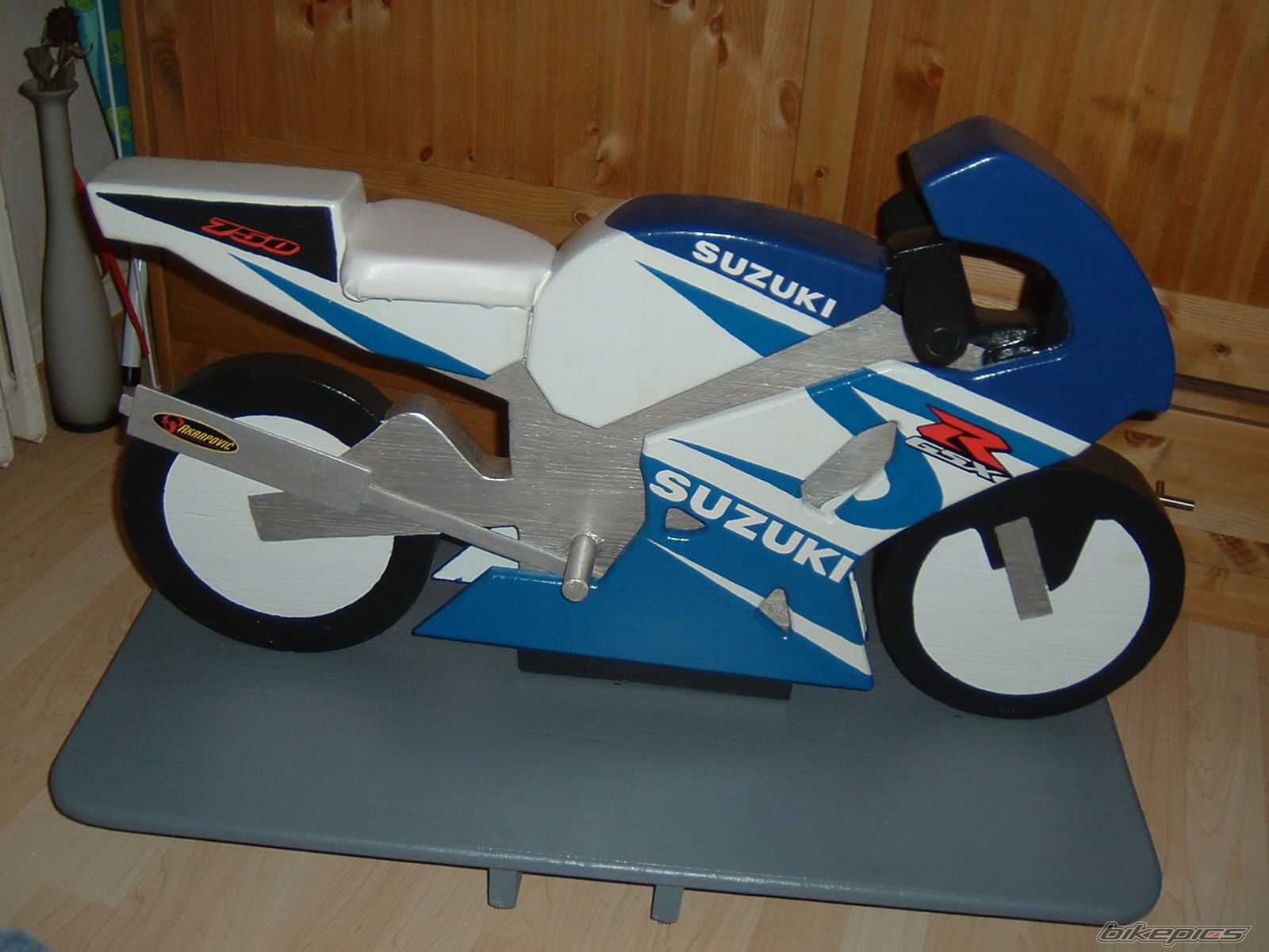 2002 SUZUKI GSX R 750 | Picture 1630879 motorcycle photo