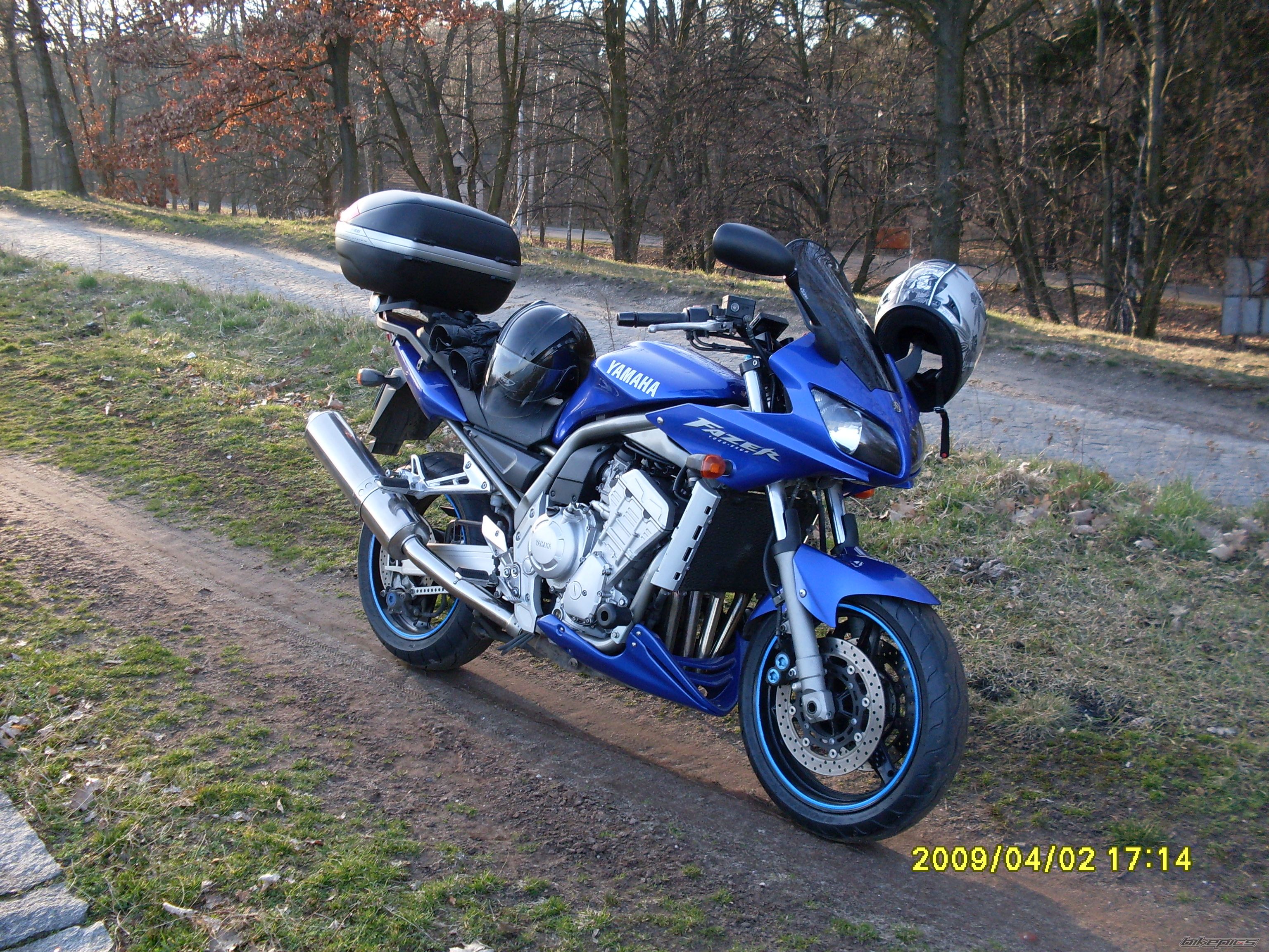 2001 YAMAHA FZS 1000 FAZER | Picture 1631250 motorcycle photo