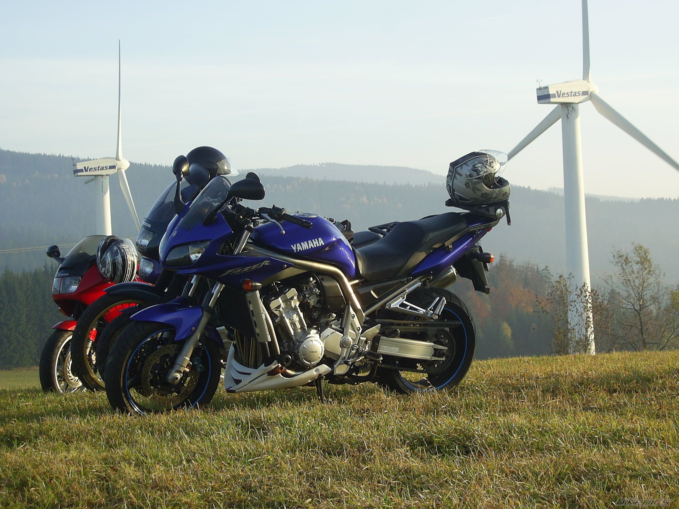 2001 YAMAHA FZS 1000 FAZER | Picture 1631270 motorcycle photo