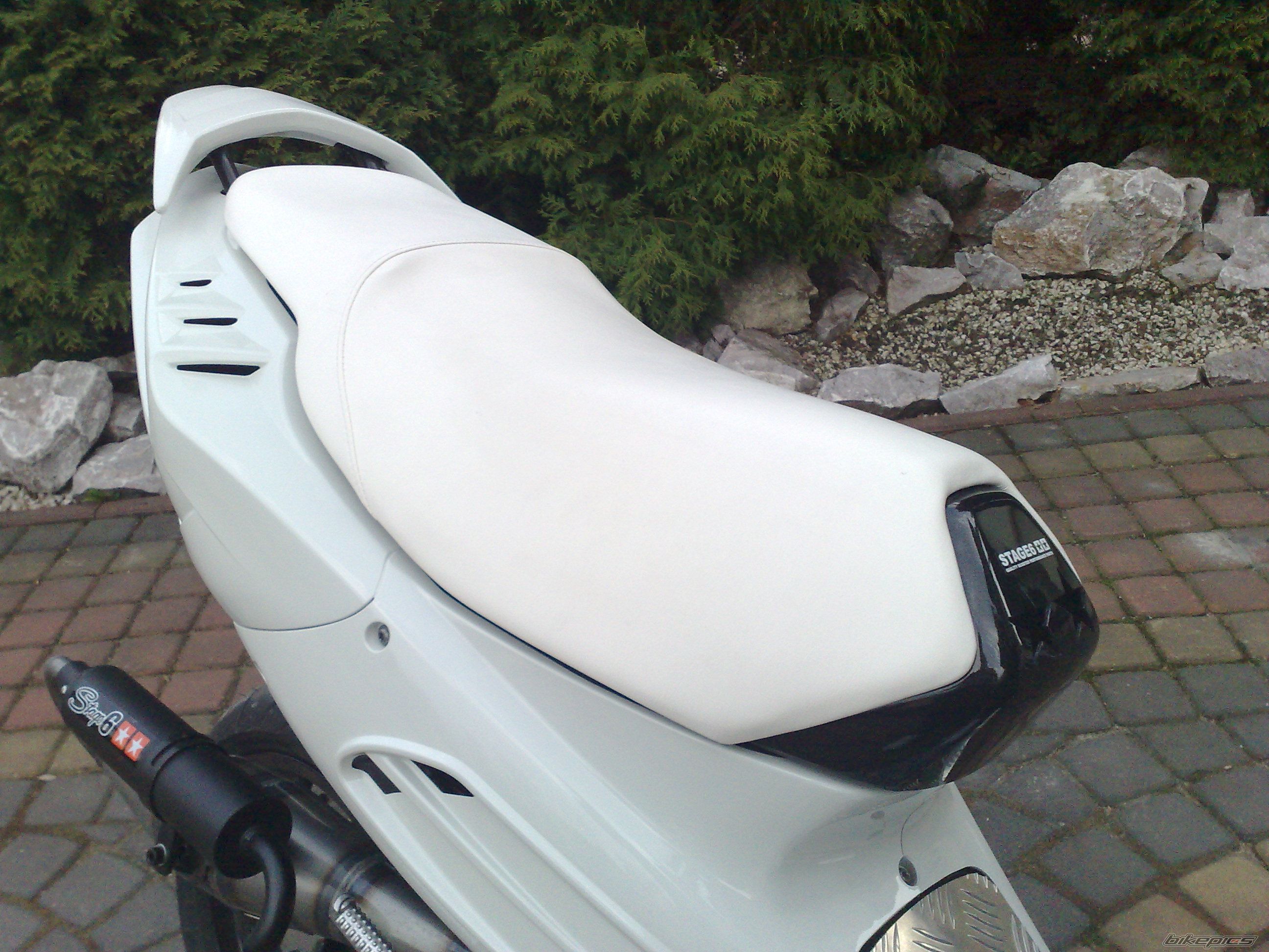 2004 PEUGEOT SPEEDFIGHT2 50 | Picture 1631795 motorcycle photo