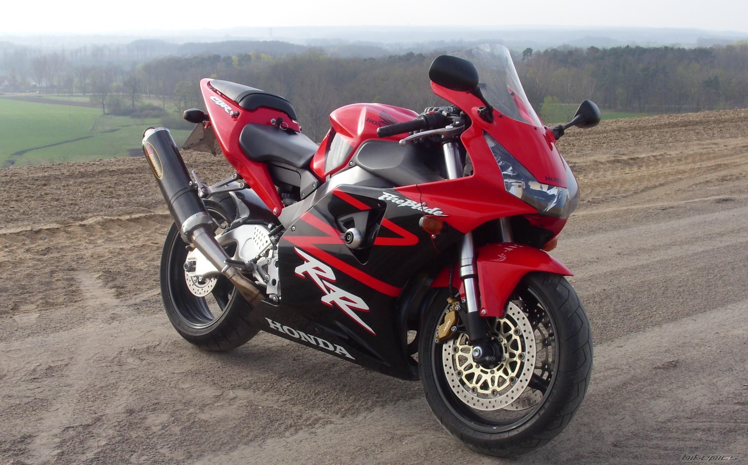 2002 HONDA CBR 900 | Picture 1632274 motorcycle photo