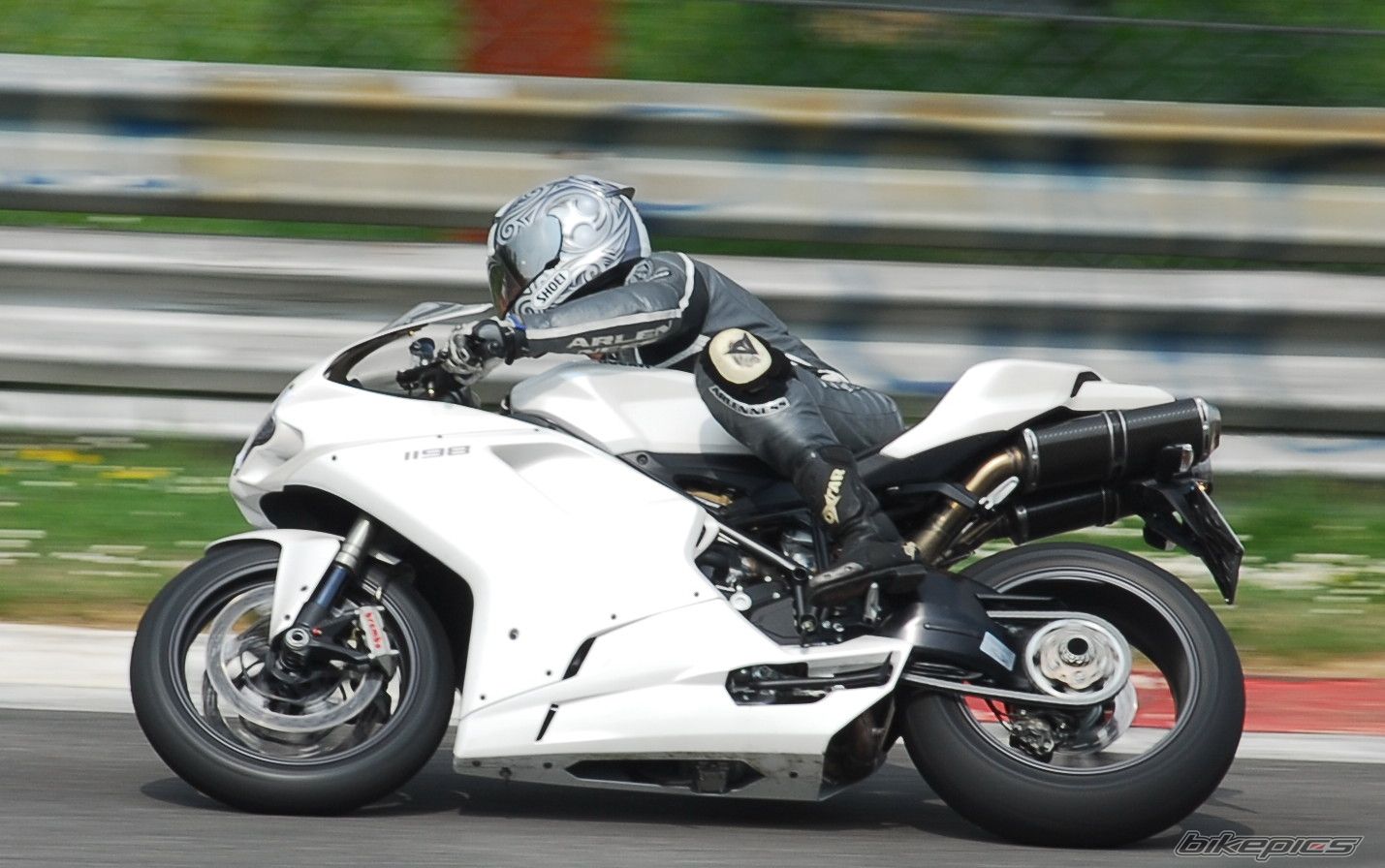 2009 DUCATI 1098 | Picture 1632850 motorcycle photo