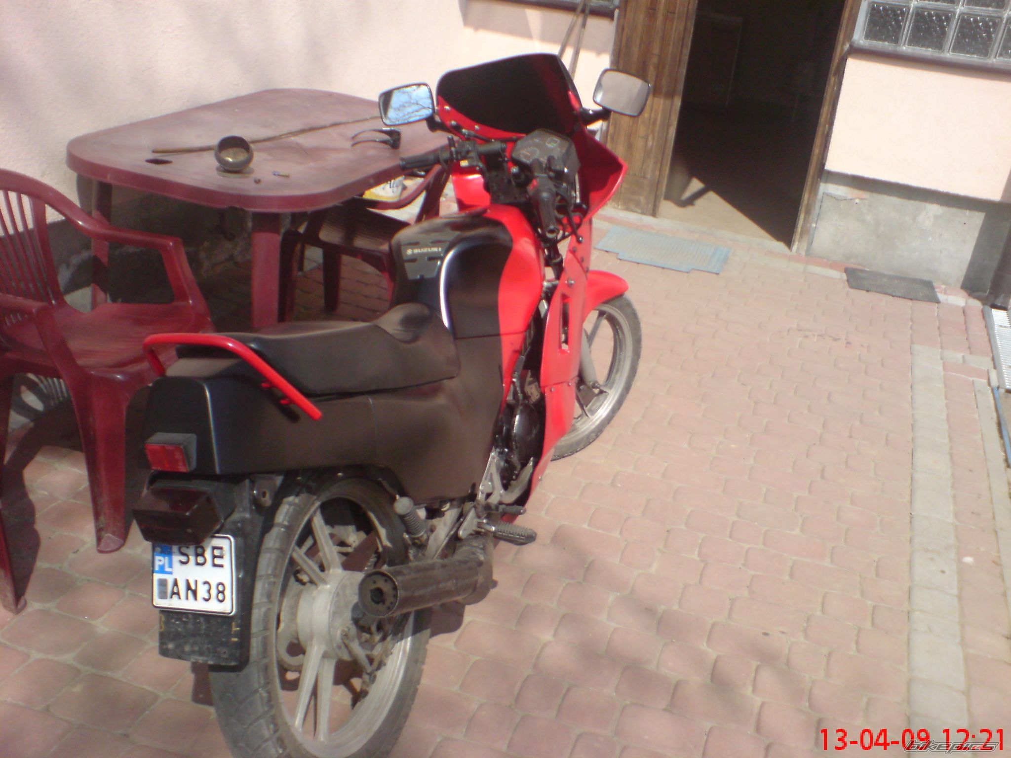 1991 SUZUKI RG 80 | Picture 1633017 motorcycle photo
