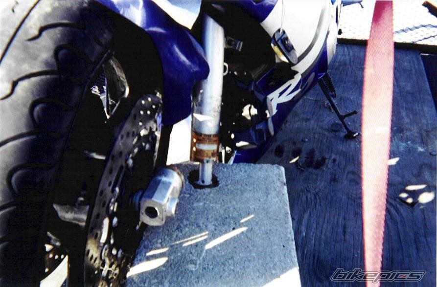 2000 YAMAHA YZF R6 | Picture 16333 motorcycle photo