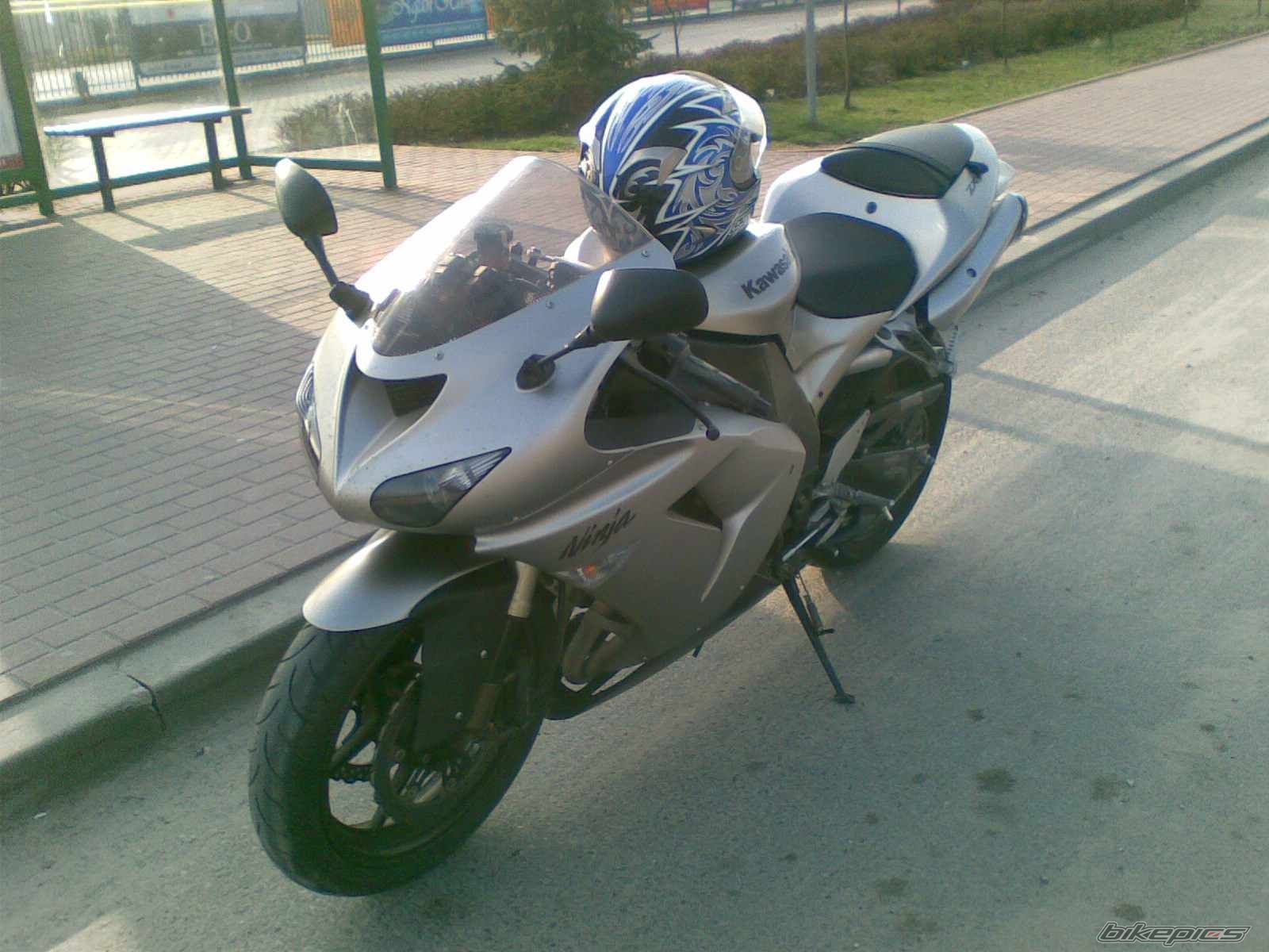 2007 KAWASAKI ZX 10R | Picture 1633424 motorcycle photo