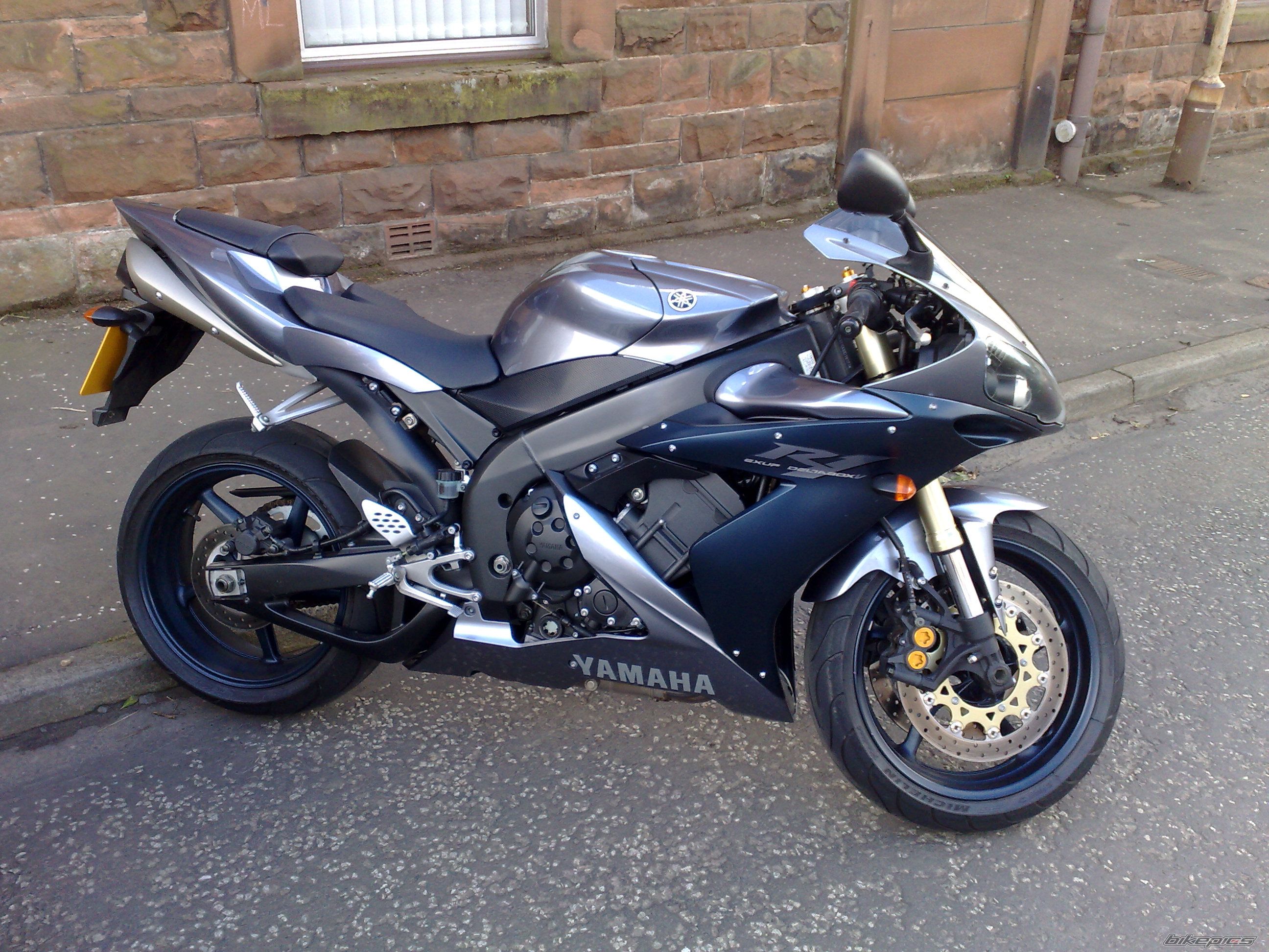 2005 YAMAHA YZF R1 | Picture 1634677 motorcycle photo