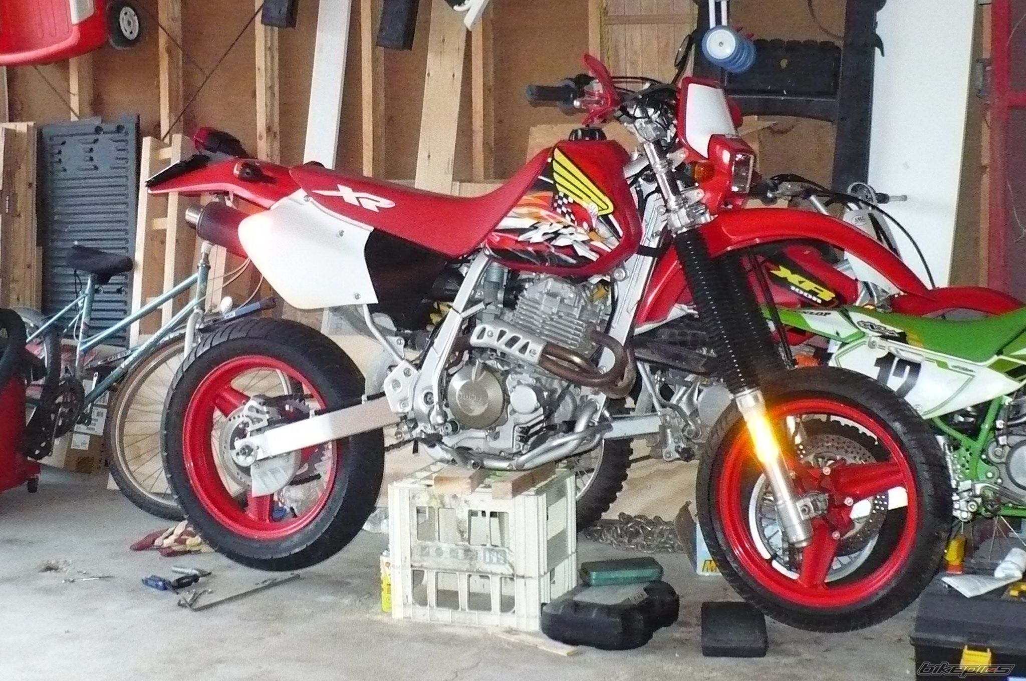 2001 HONDA XR 400 | Picture 1634801 motorcycle photo