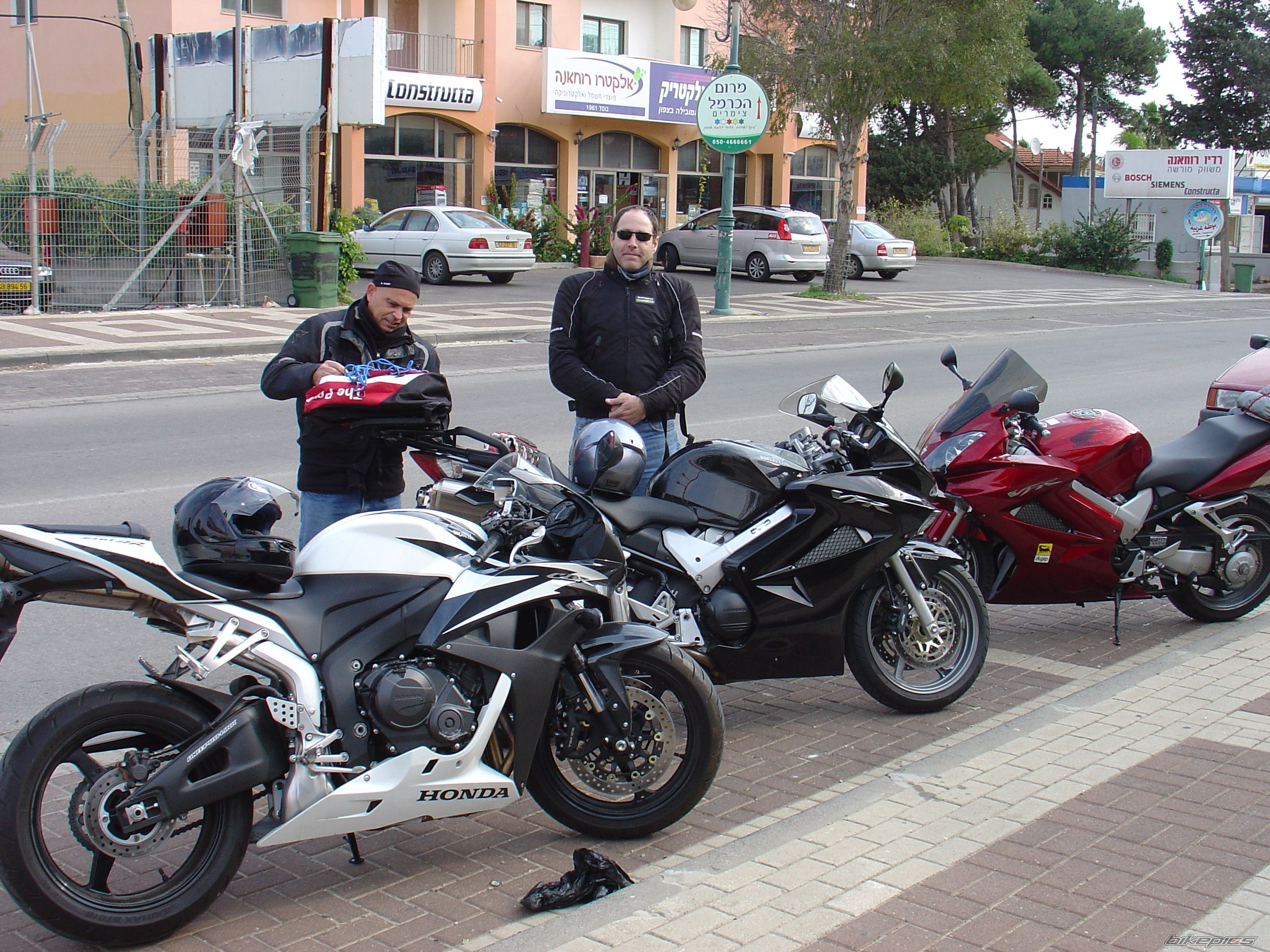 2006 HONDA VFR 800 | Picture 1635265 motorcycle photo
