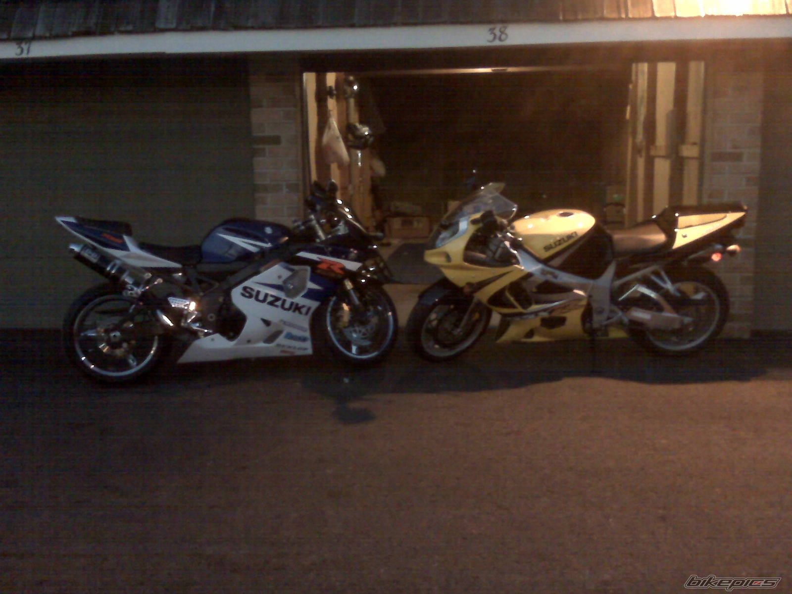 2000 SUZUKI GSX R 750 | Picture 1635341 motorcycle photo