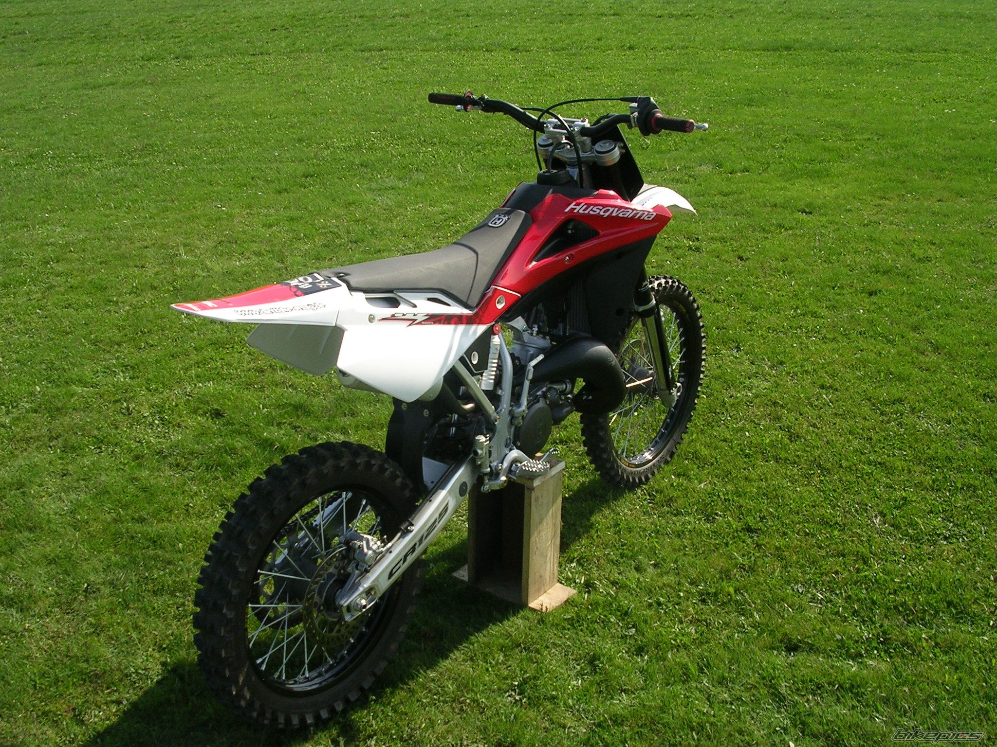 2008 HUSQVARNA CR125 | Picture 1636411 motorcycle photo