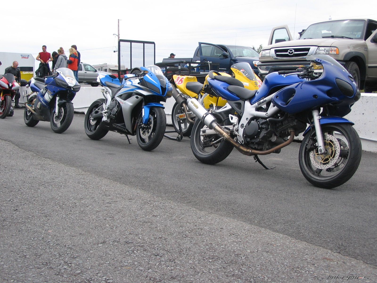 2000 SUZUKI SV 650S | Picture 1636730 motorcycle photo