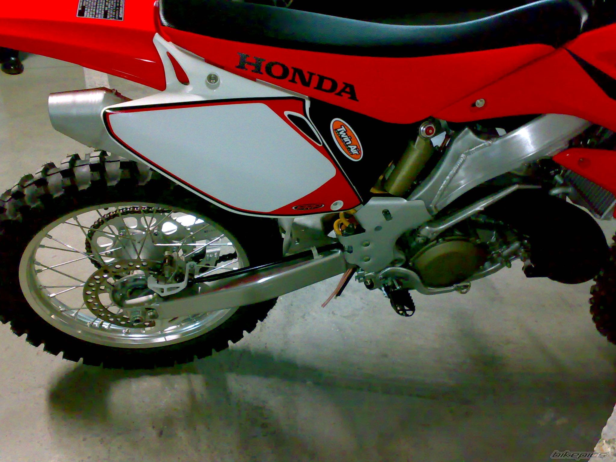 2009 HONDA CR 250 | Picture 1637227 motorcycle photo