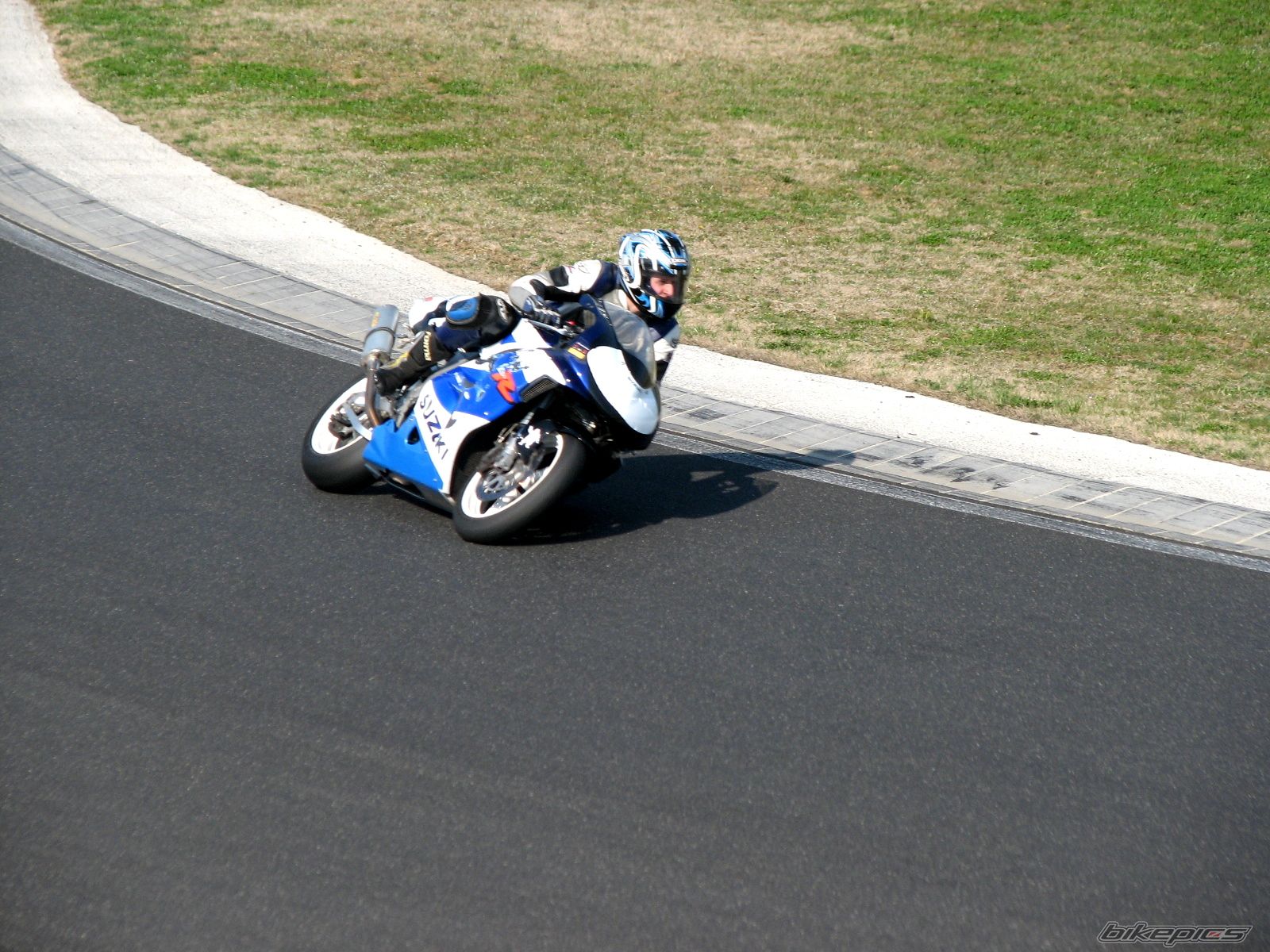 1999 SUZUKI TL1000R | Picture 1637563 motorcycle photo