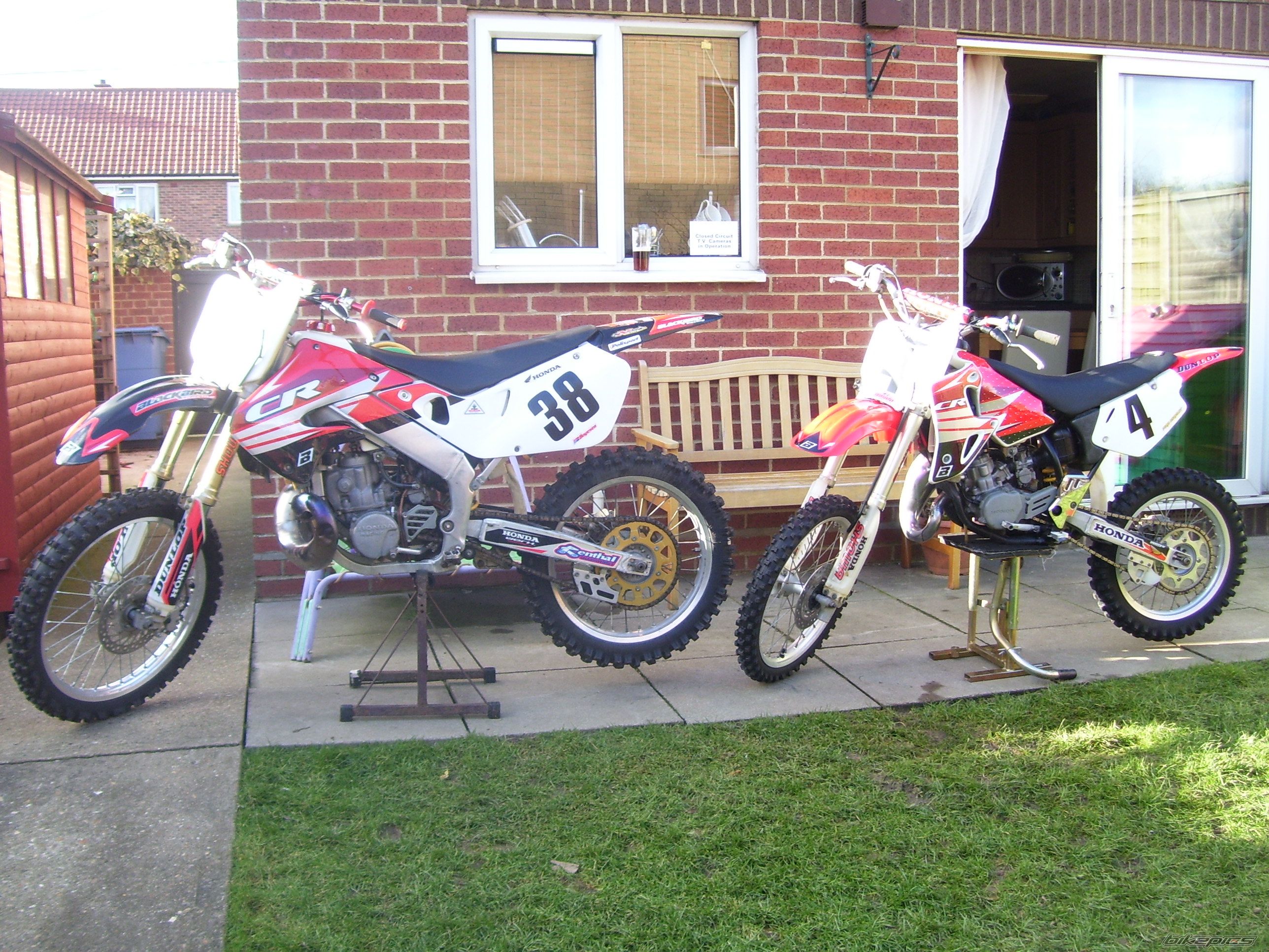 1999 HONDA CR 250 | Picture 1638036 motorcycle photo