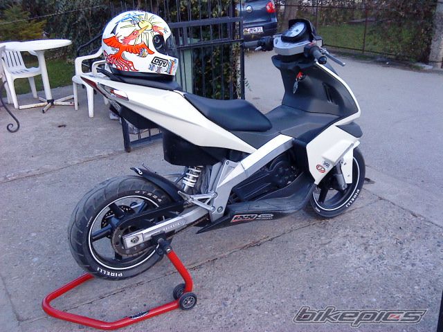 2009 DERBI GP1 | Picture 1638417 motorcycle photo