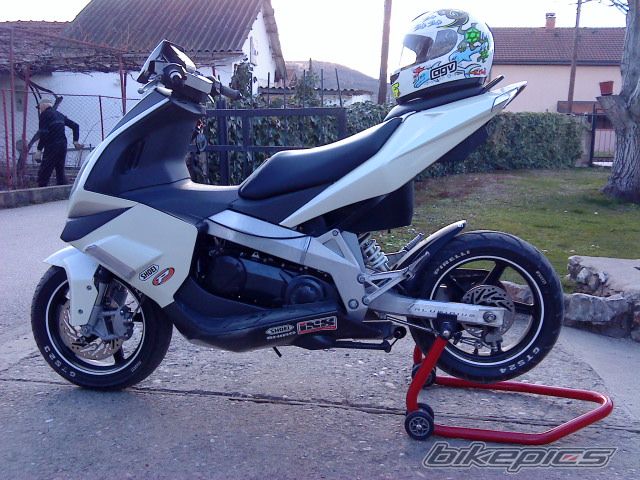 2009 DERBI GP1 | Picture 1638422 motorcycle photo