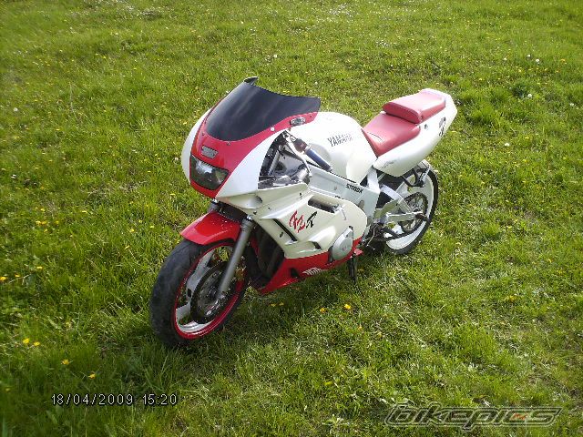 1992 YAMAHA FZR 600 | Picture 1638500 motorcycle photo