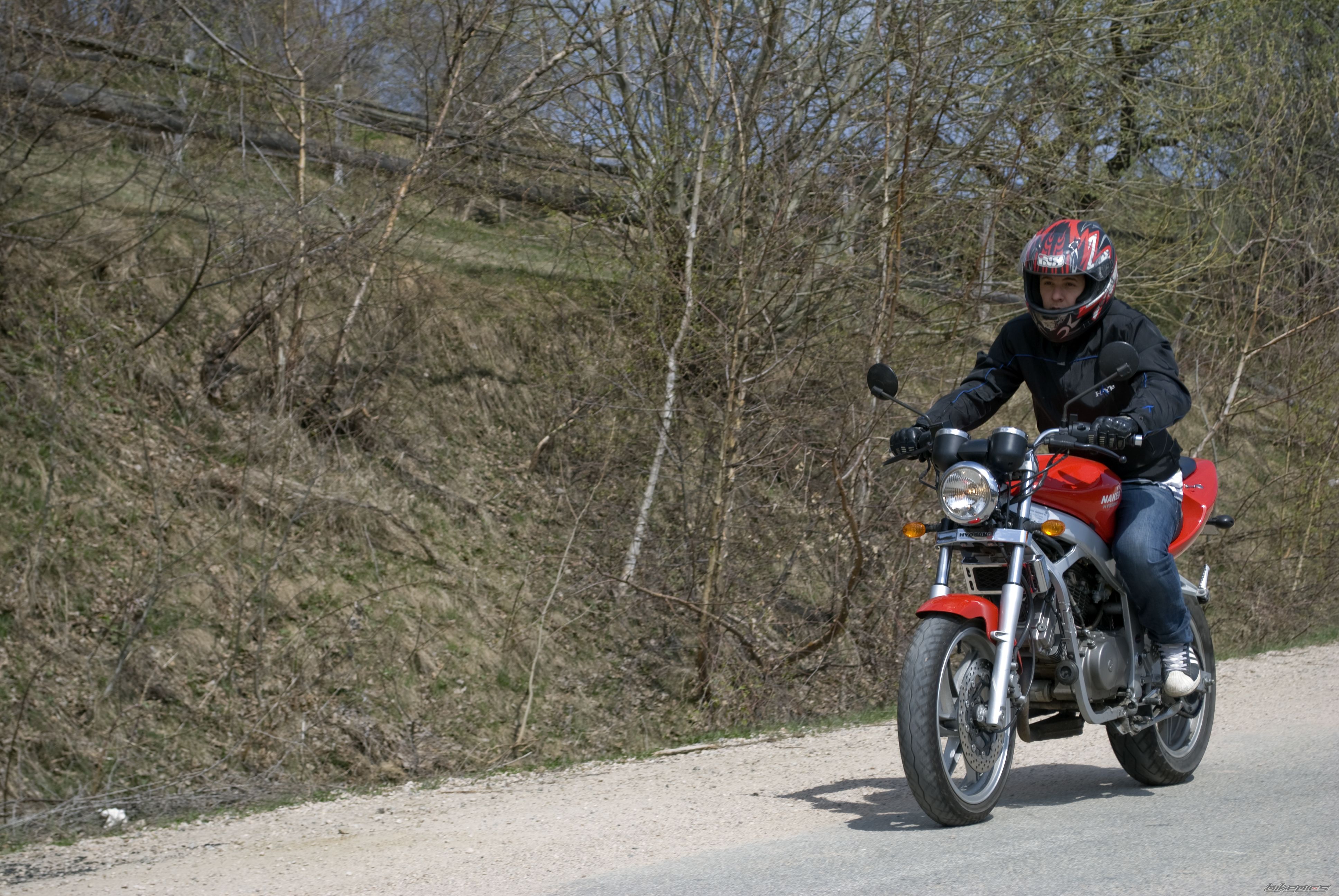 2004 HYOSUNG GT 125 COMET | Picture 1639160 motorcycle photo