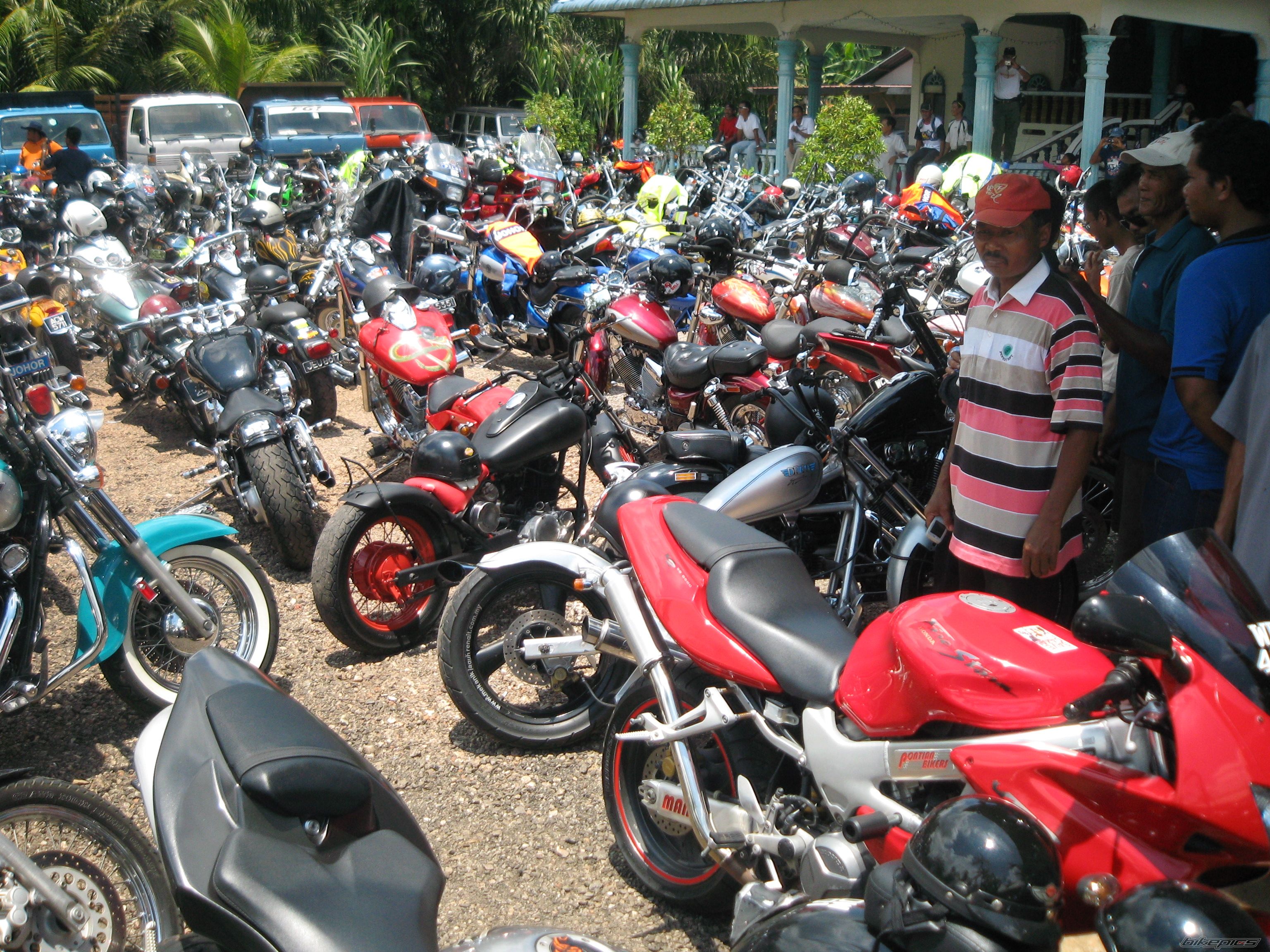 2009 YAMAHA TZM 150 | Picture 1639589 motorcycle photo