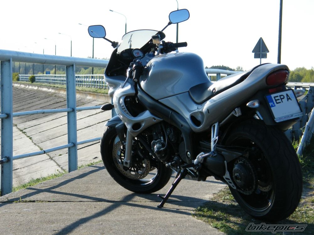 2000 TRIUMPH SPRINT RS | Picture 1640009 motorcycle photo