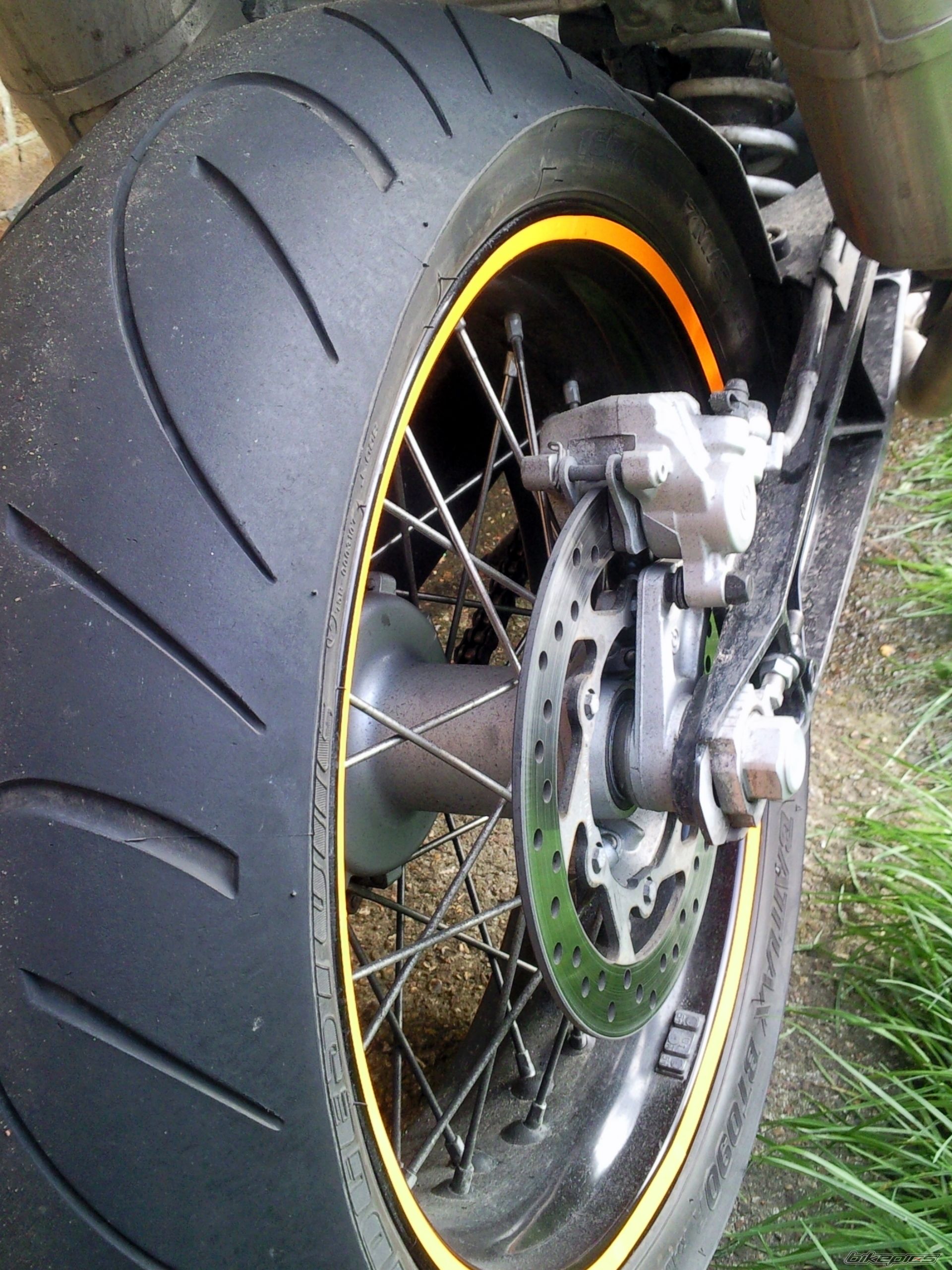 2009 KTM 690 SUPERMOTO | Picture 1640067 motorcycle photo